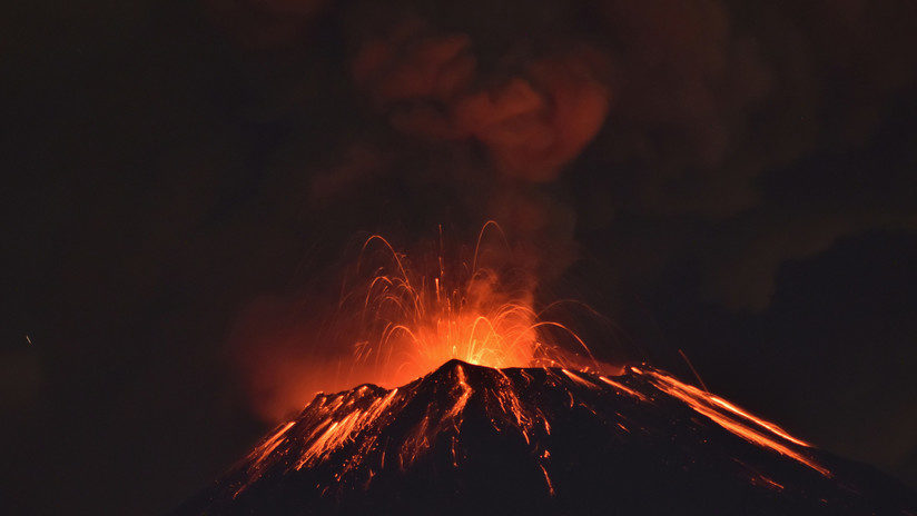 volcán Popocatépetl,El cráter del volcán Popocatépetl aumenta de diámetro y profundidad tras las recientes erupciones