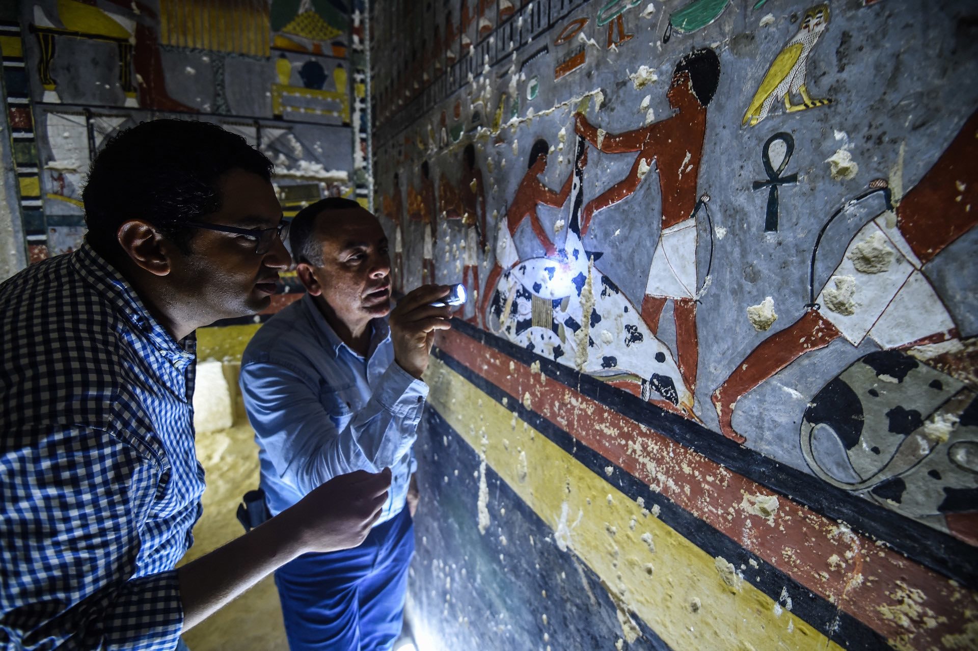 egypt tomb colorful