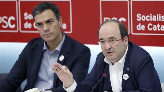 Pedro Sánchez y Miquel Iceta en el Comité Federal del PSOE.