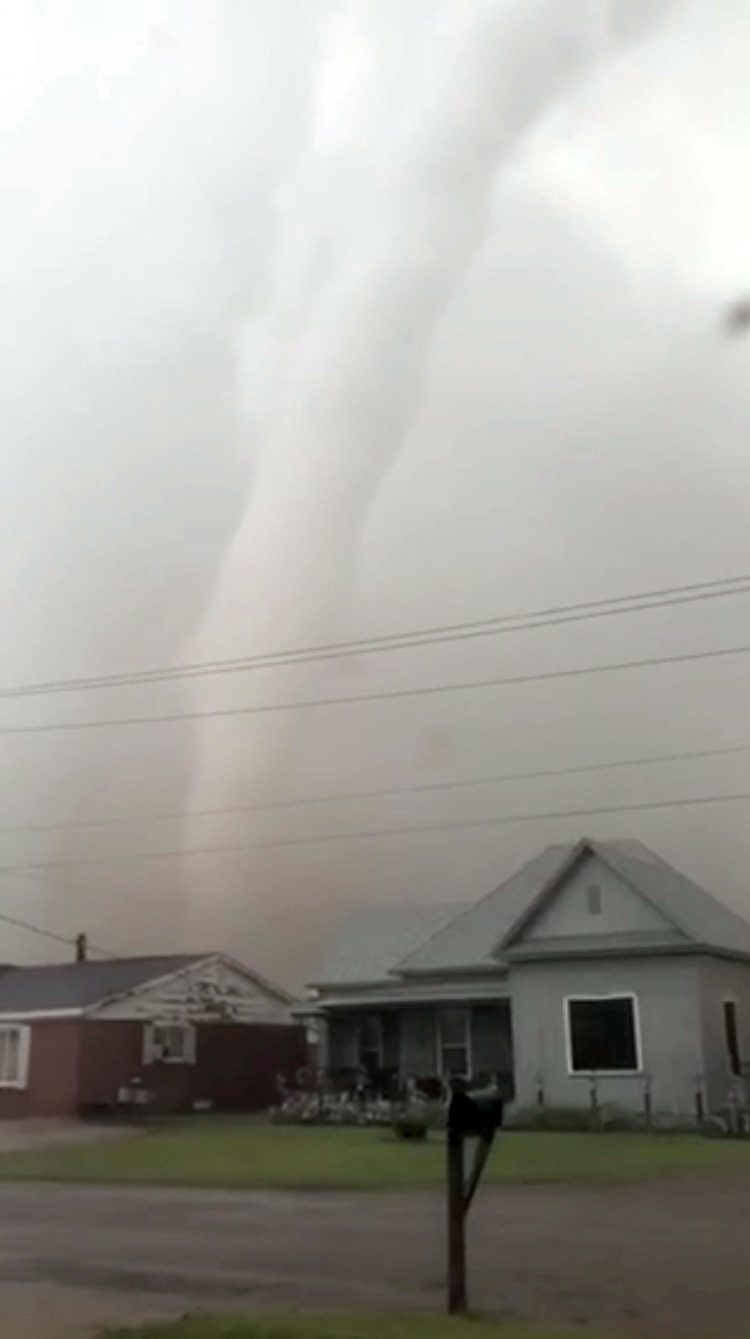 tornado Oklahoma