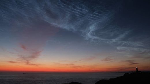 Nubes noctilucentes sobre Santander, el 16 de junio de 2019. Imagen de Antonio Caro
