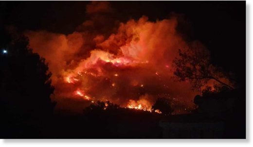 Fire in Ymittos, Athens, Greece last night, August 11/12