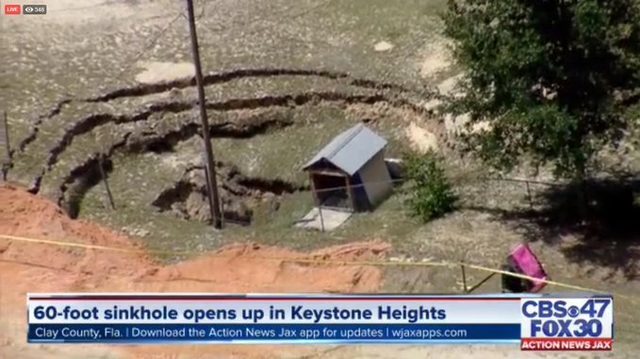 huge sinkhole in Clay County