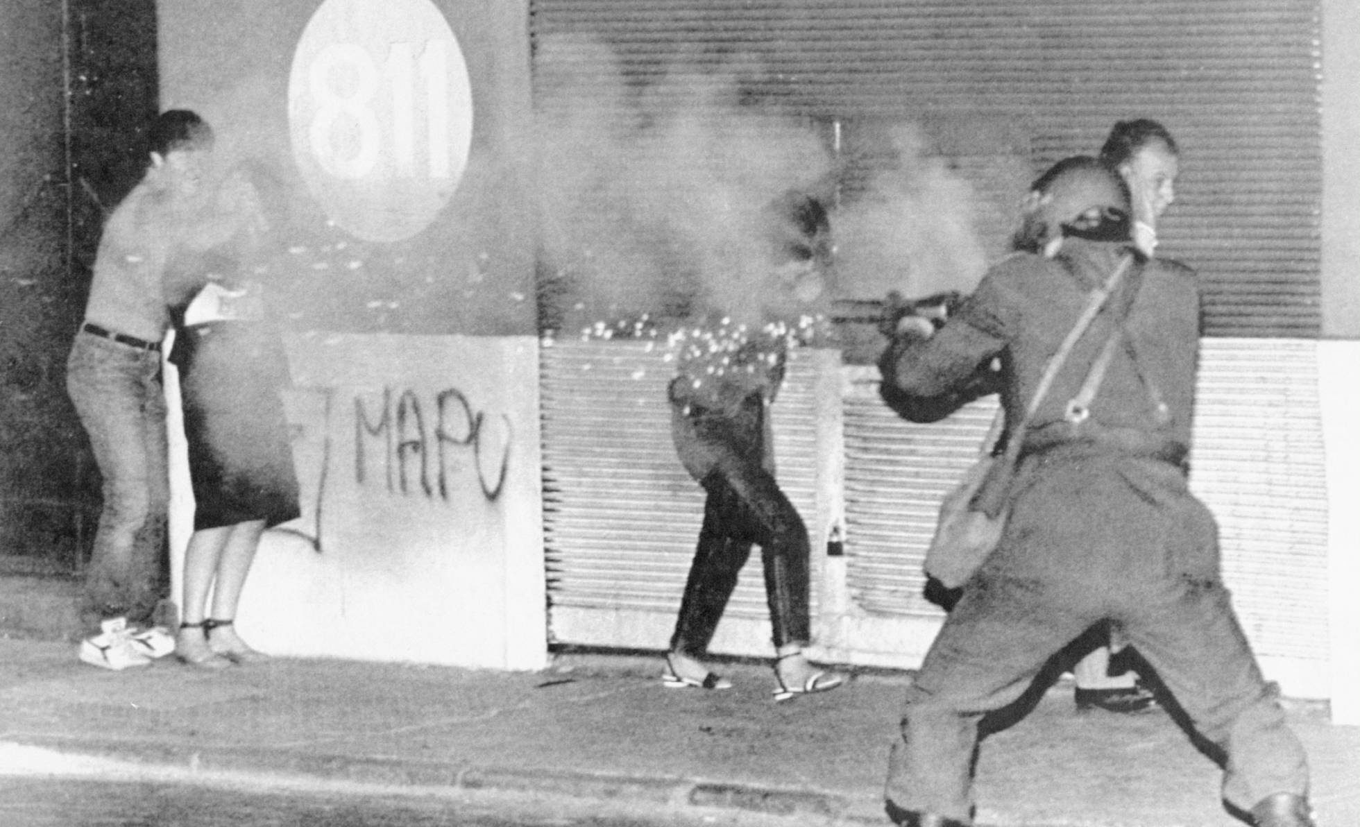 Violadas, embarazadas y torturadas: las mujeres como botín de guerra en la dictadura de Pinochet