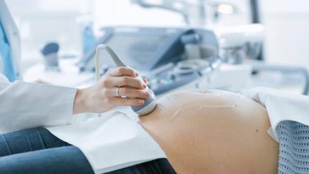 El 92,71% de las madres que se planteaban abortar en 2018 no lo hicieron al recibir el apoyo que necesitaban en fundación española