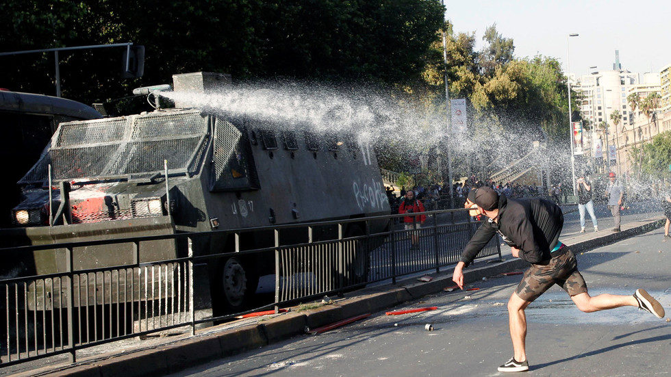 riots santiago chile