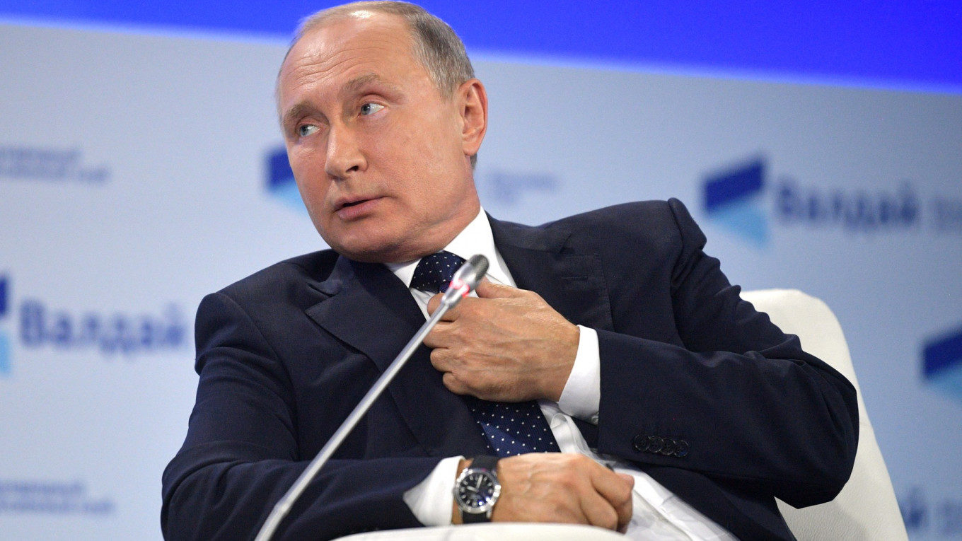 'Rápido, disciplinado, meticuloso': Documento desclasificado revela cómo el KGB caracterizó a Putin