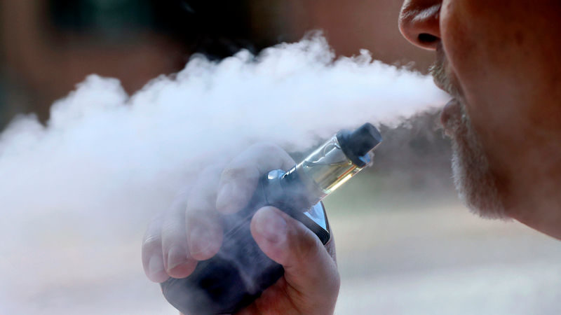 El acetato de vitamina E está causando la enfermedad del vapeo anuncian en EE.UU.