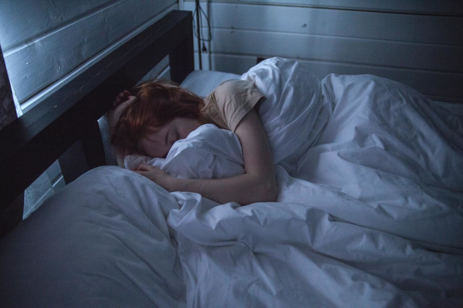 Clic para aumentar woman sleeping