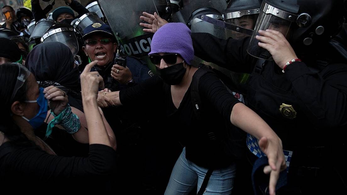 marcha del aborto México 1