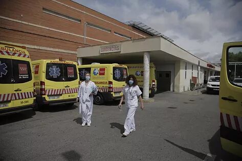 Medidas sanitarias de terror,El hospital 12 de Octubre de Madrid suspende operaciones con ingreso ante el repunte del coronavirus