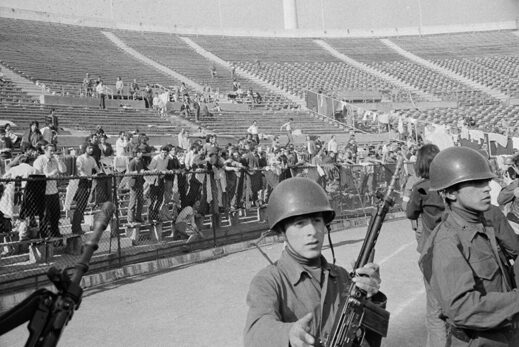 Le Chili De 1970 à 1973 13 escalofriantes imágenes del golpe de Estado en Chile en 1973 -- El