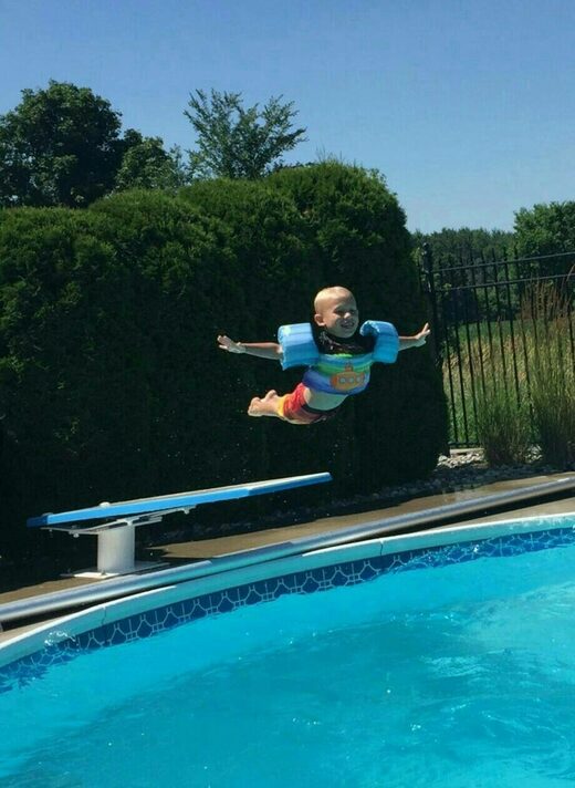 Clic para aumentar Flying is easy