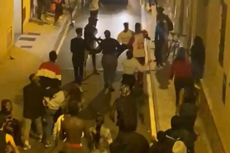 Dos detenidos en una una pelea en el barrio de Las Delicias de Zaragoza, España