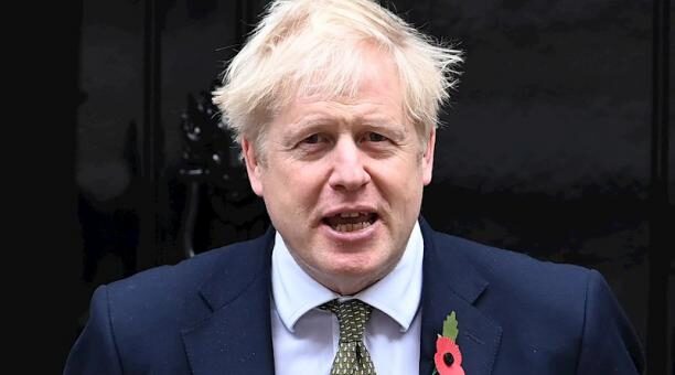 Boris Johnson anuncia encierro poblacional de un mes para Inglaterra