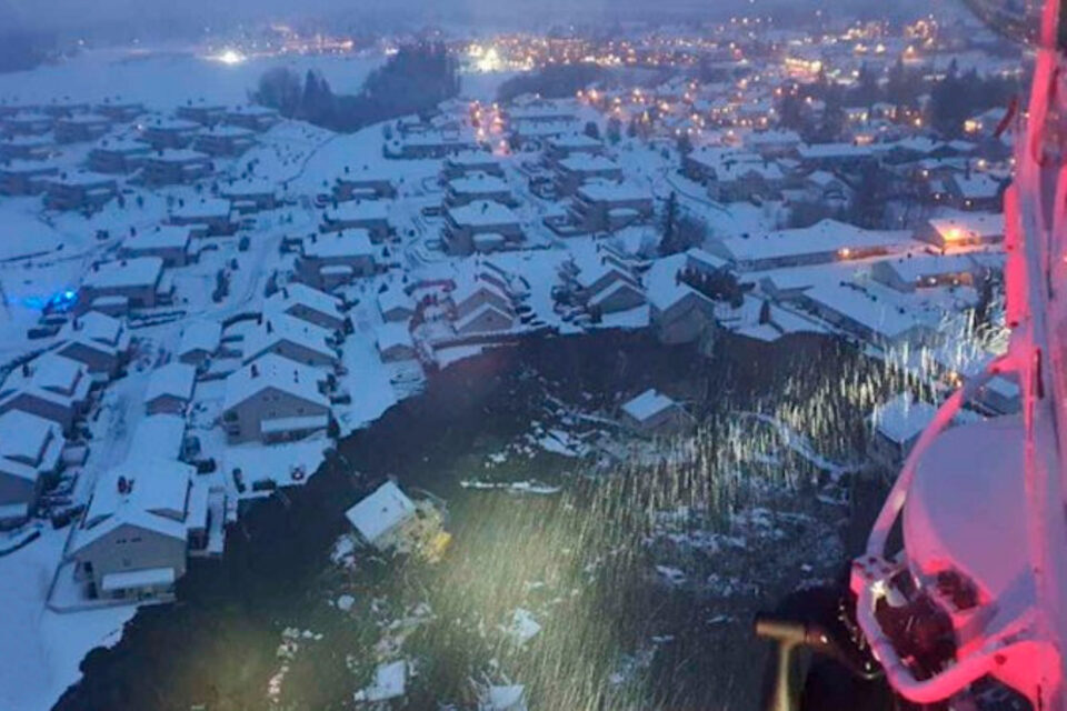 Más de 20 personas desaparecidas tras un deslizamiento de tierra en Noruega