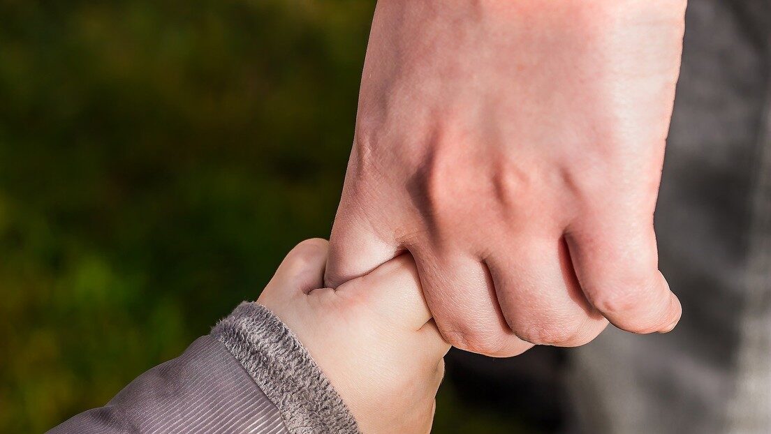 father hands