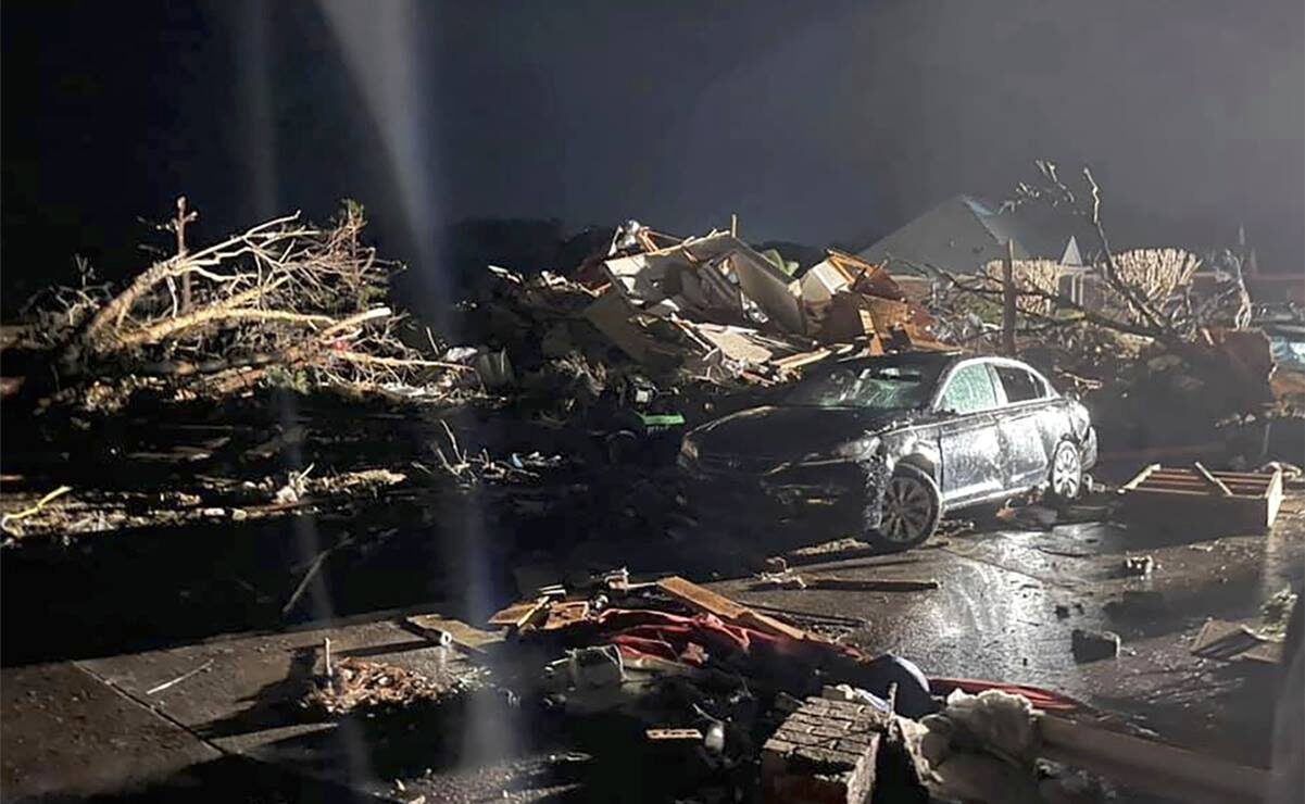 Tornado,3 muertos,10 heridos,Carolina del Norte, EE.UU.