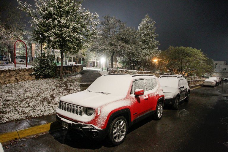 Fotografía de la nevada en Monterrey, este 15 de febrero