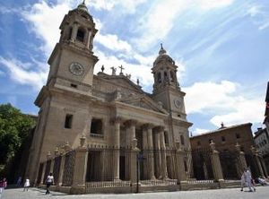 Clic para aumentar iglesia