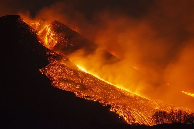 Clic para aumentar Mount etna