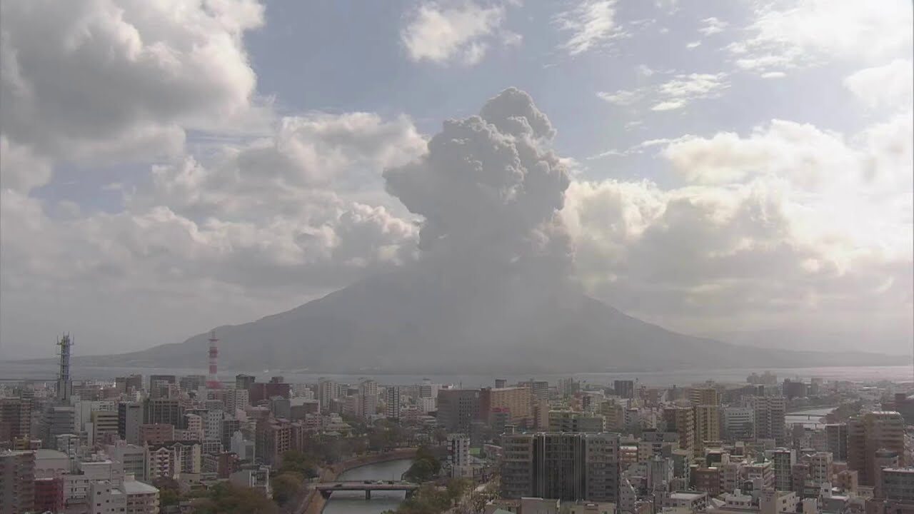 Clic para aumentar Sakurajima Volcano