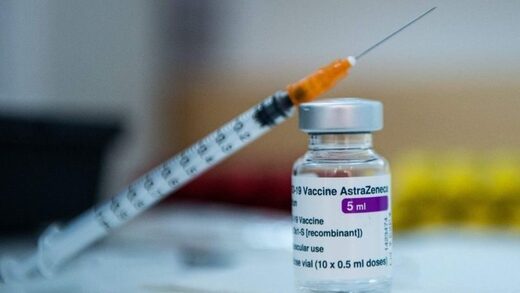 Sanidad española,suspención,vacunación,AstraZeneca,15 días