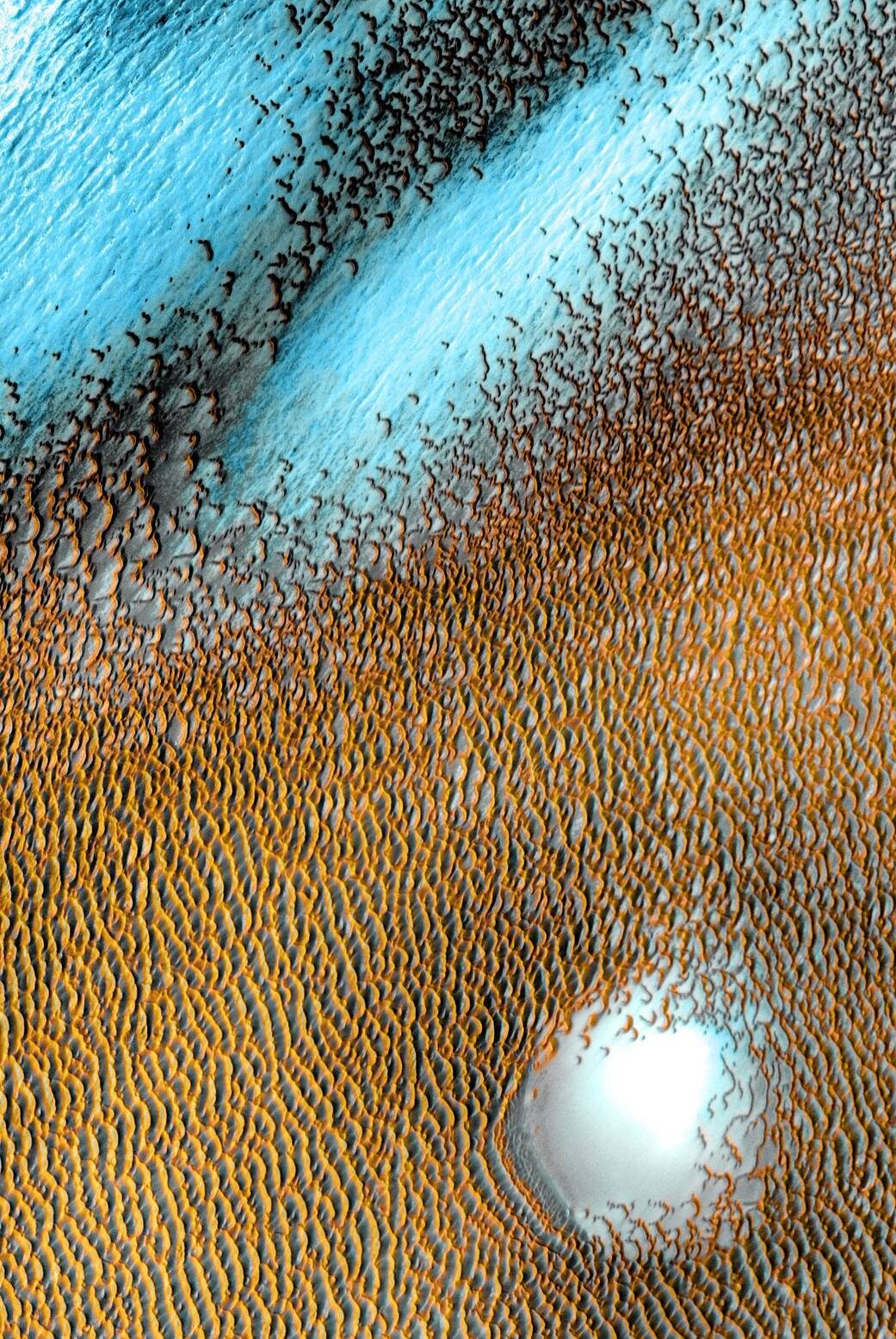 blue dunes mars