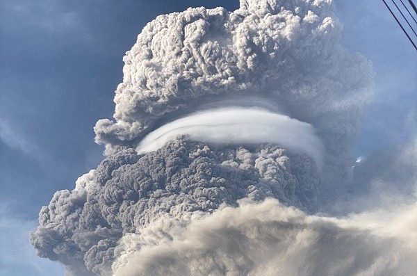 La Soufrière eruption