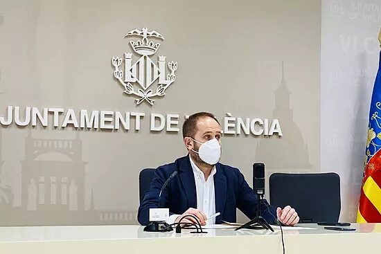 Clic para aumentar Partidocracia,criminal,Alerta,Valencia,451,avisos,suicidios, tres meses