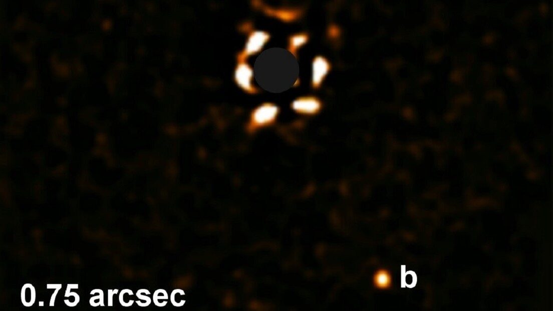 YSES 2b Planet