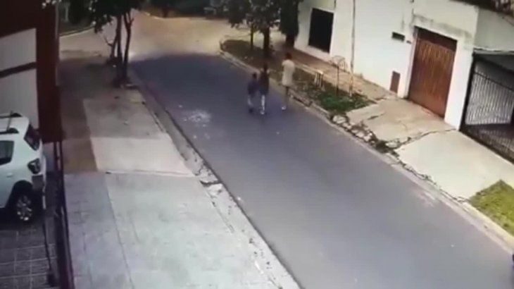 mujer,asesinada,frente,hijo de 5 años,Argentina