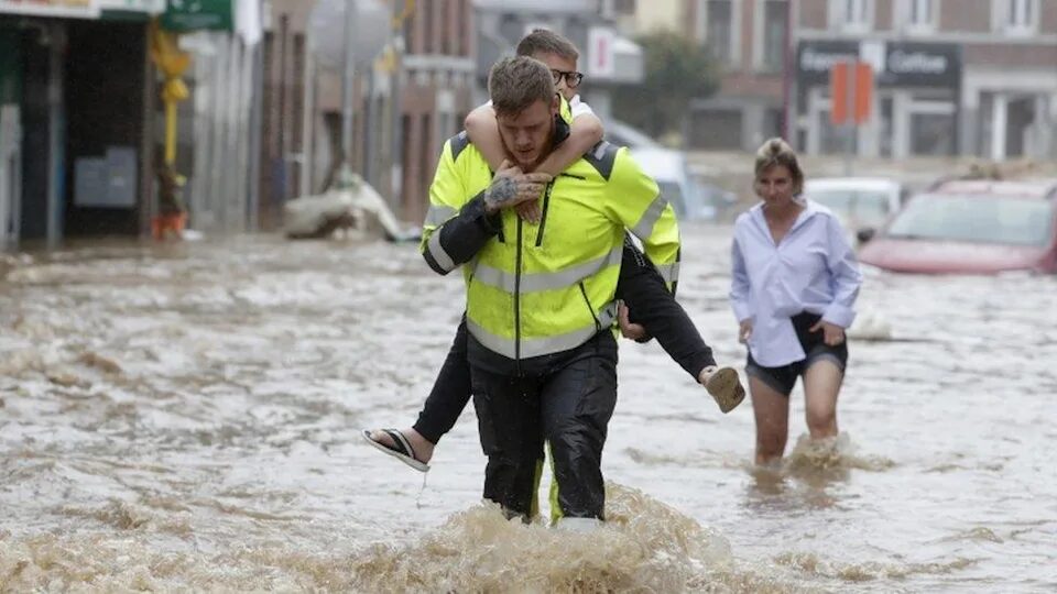 Actualización,92 muertos,desaparecidos,tremendas,inundaciones,Alemania,Bélgica