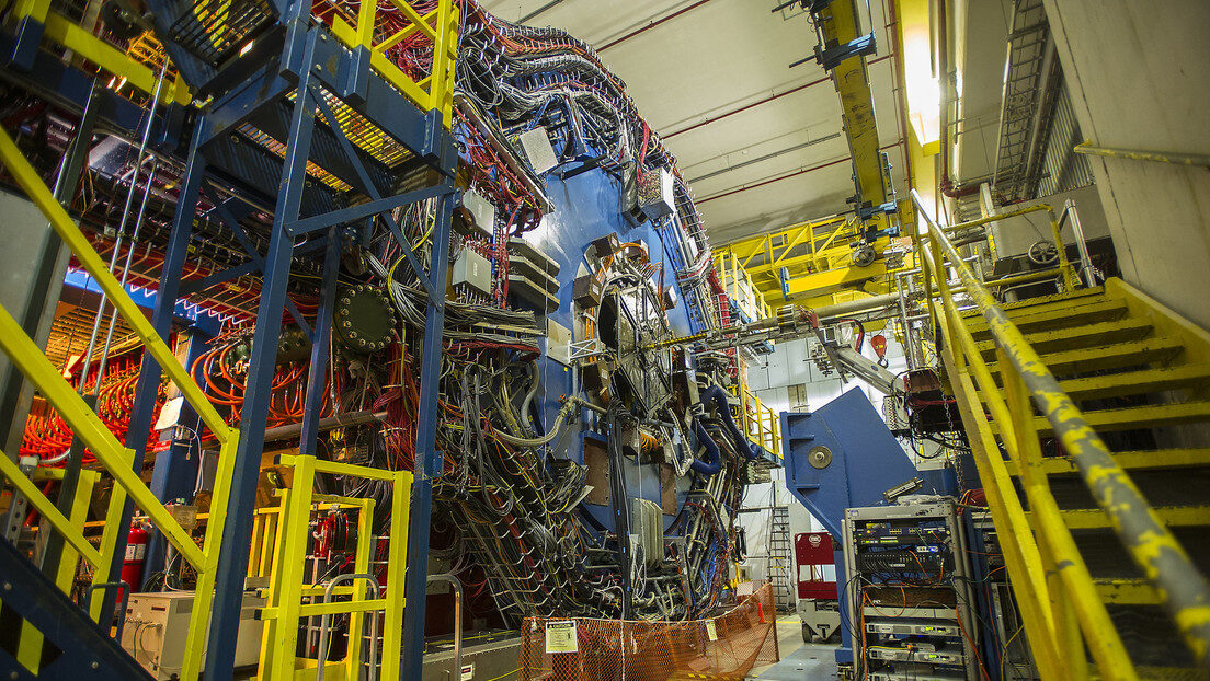 particle accelerator