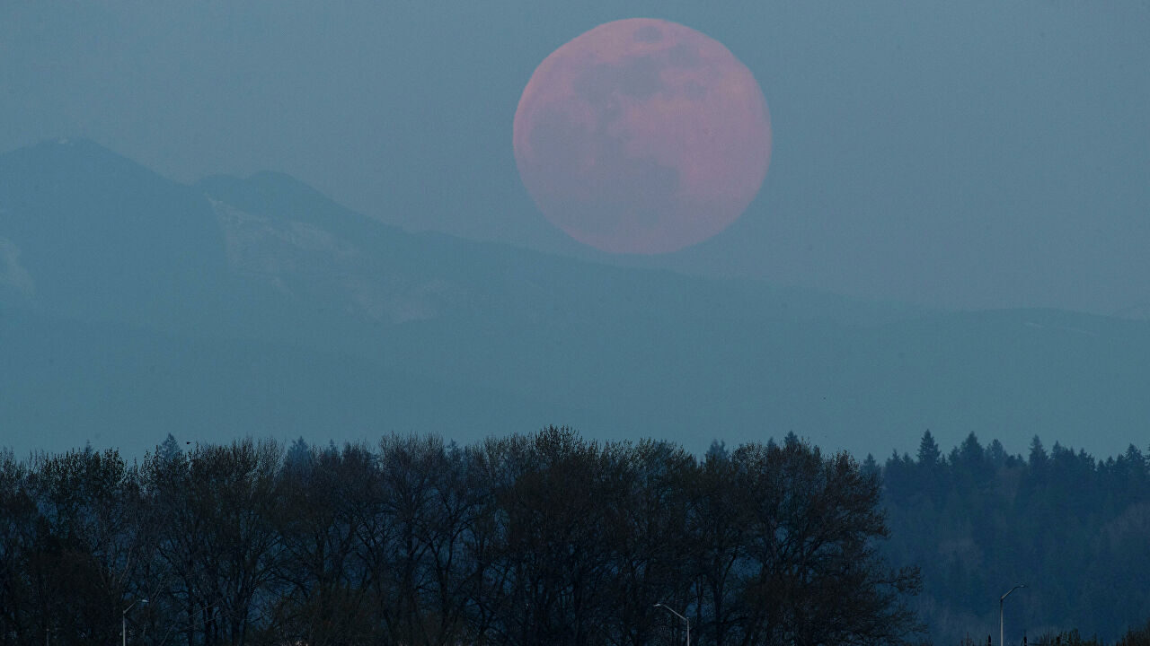Moon luna