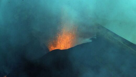 Erupción del volcán de La Palma Elvira Urquijo A.