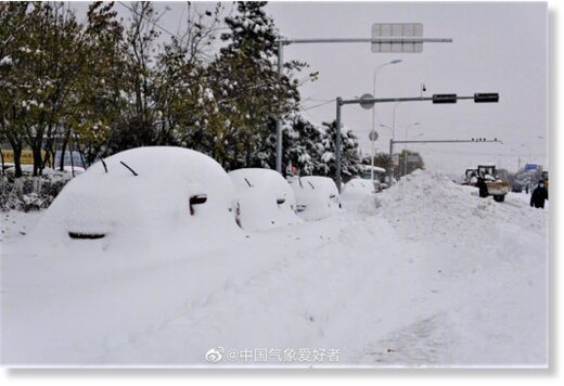 Heavy snow in Anshan, Liaoning province.