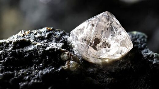 diamond deep earth rate minieral mantle
