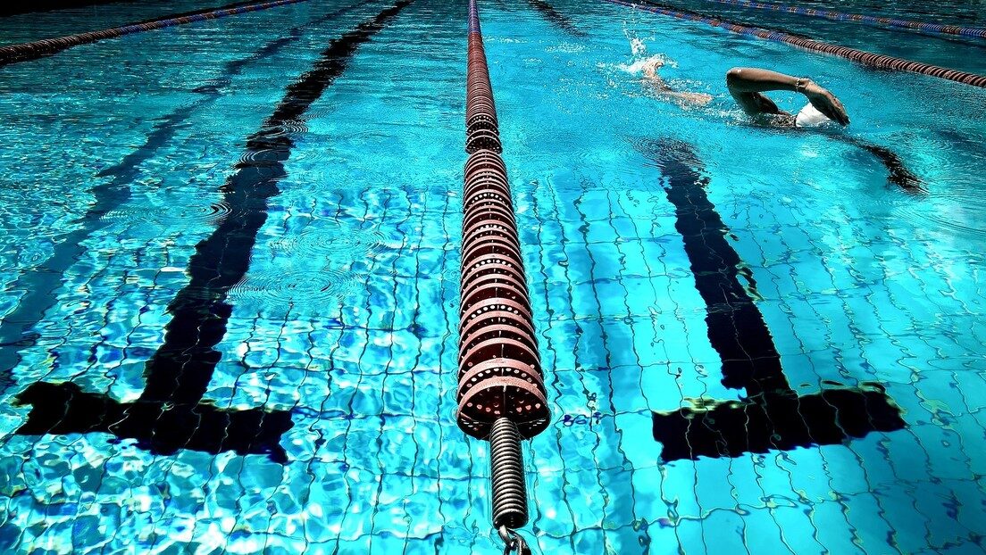 Swimming competition