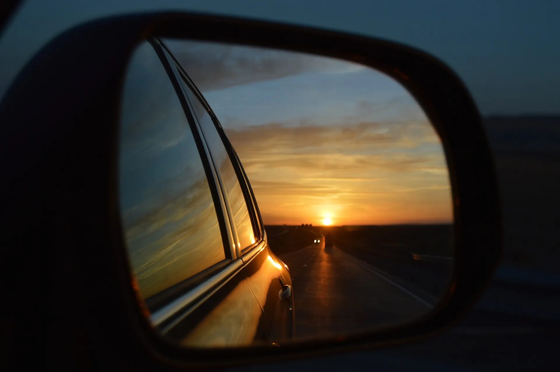 Clic para aumentar rear view mirror