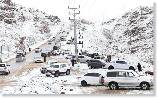 Vehicles line the road to Jebel Al Lawz as hundreds of people visit the area.