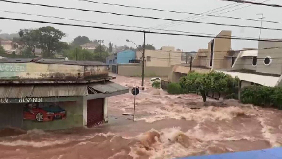 inundaciones repentinas,Barretos,Sao Paolo,Brasil