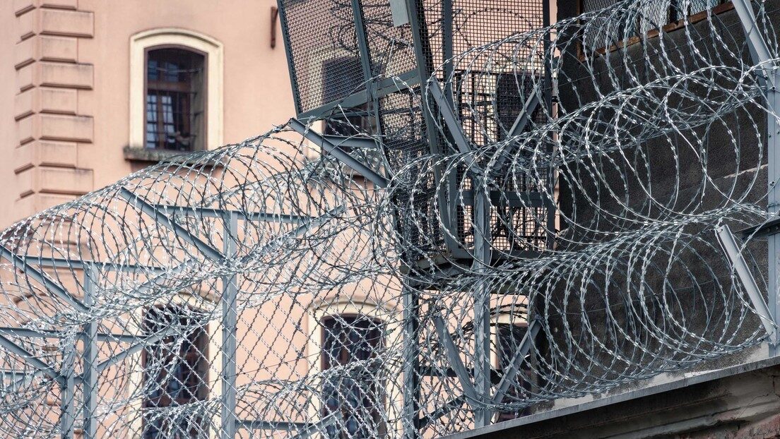 carcel jail
