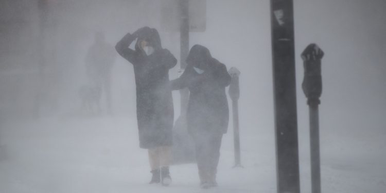 miles,vuelos,cancelados,este,EEUU,fuertes,nevadas,vientos