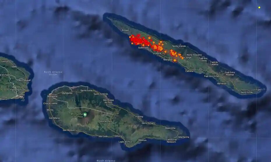 Clic para aumentar Azores island prepares to evacuate amid major earthquake fears