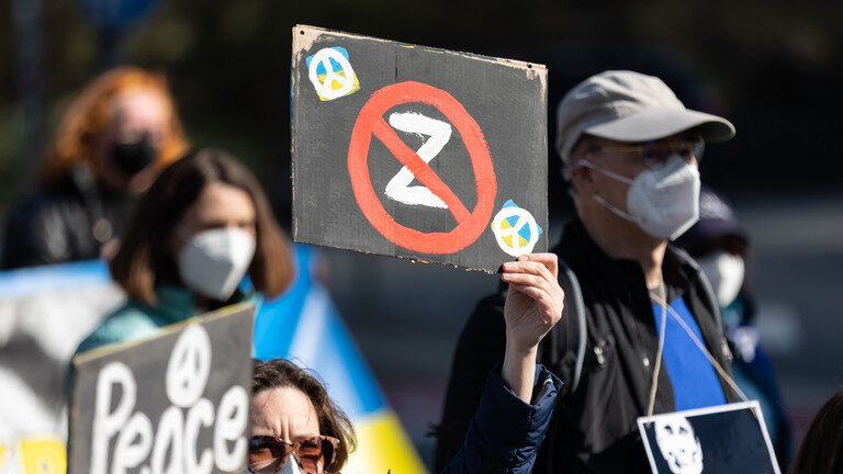 z,Rusia,letter z, anti-Russian protest, pro-Ukrainian march, pro-Ukrainian protest, anti-Putin march