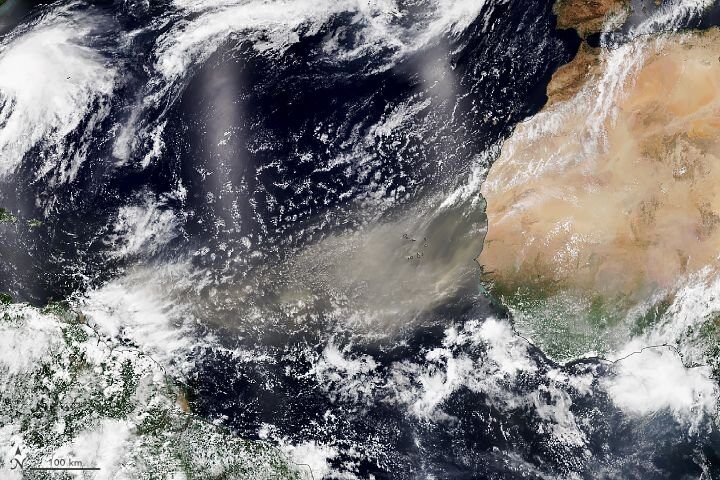 Una irrupción masiva de polvo sahariano sobre el Atlántico