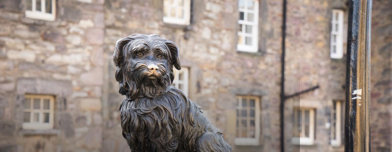 Skye Terrier monument