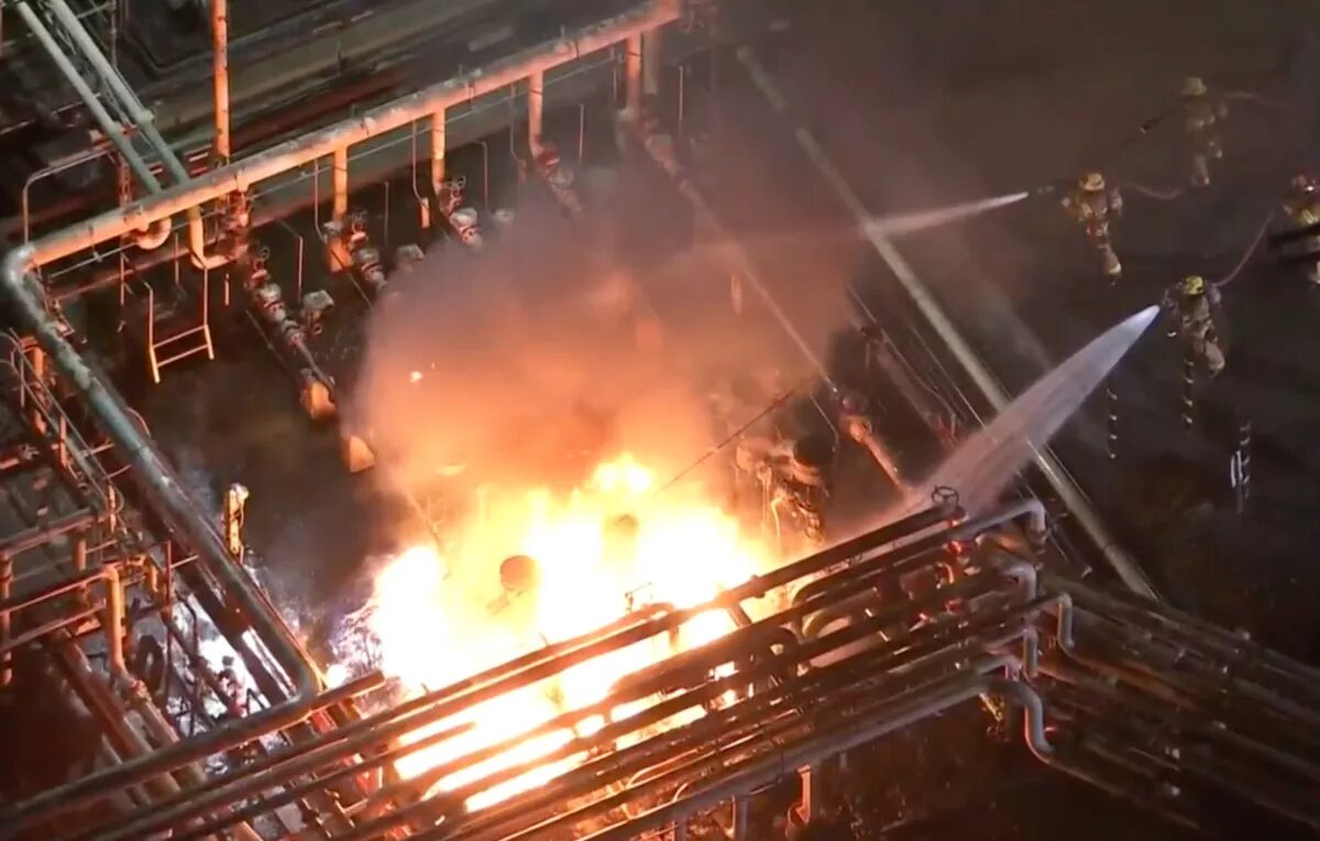 Chevron oil refinery fire