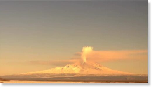The Shiveluch volcano on the Kamchatka Peninsula in Russia's east has become extremely active, threatening a powerful eruption.(